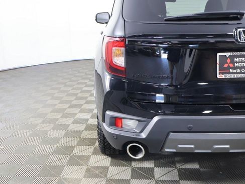Used 2024 Honda Passport TrailSport image 19