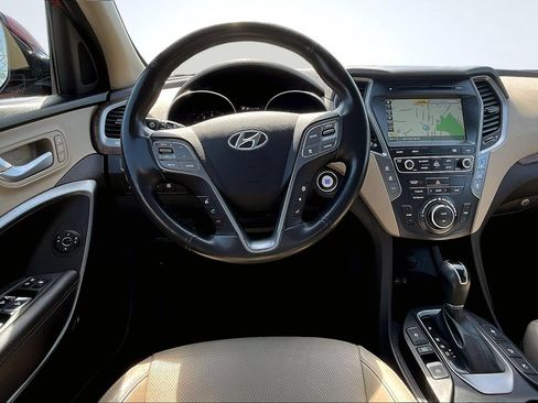 Used 2017 Hyundai Santa Fe FWD w/ SE Ultimate Tech Package 03 image 9