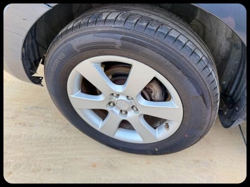 Used 2008 Hyundai Santa Fe 2WD image 7