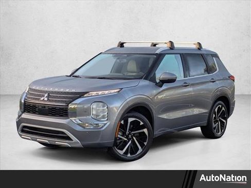 Used 2023 Mitsubishi Outlander SEL AWD/4WD image 1