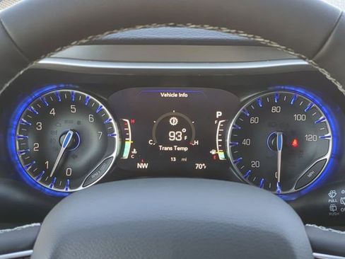 New 2026 Chrysler Pacifica Select FWD image 34
