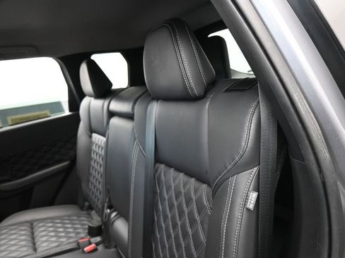 Used 2022 Mitsubishi Outlander SEL AWD/4WD image 30