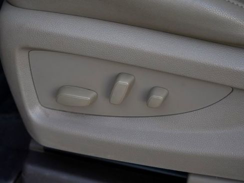 Used 2018 Chevrolet Silverado 1500 LTZ w/ Texas Edition image 20