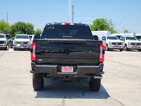 New 2026 Ford F250 Platinum w/ Tremor Off-Road Package AWD/4WD image 6