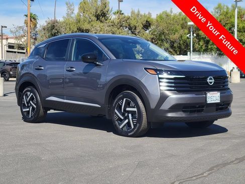 Used 2026 Nissan Kicks SV w/ SV Premium Package FWD image 32