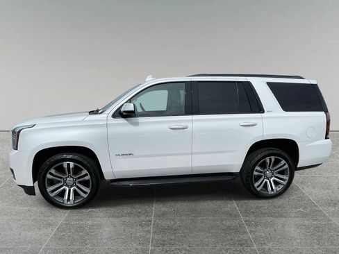 Used 2019 GMC Yukon SLT w/ Graphite Performance Edition RWD image 2