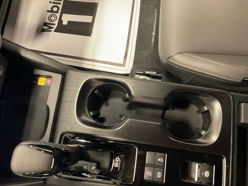 New 2026 Subaru Outback Limited image 16