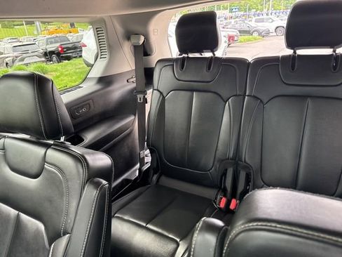 Used 2021 Jeep Grand Cherokee L Limited AWD/4WD image 29