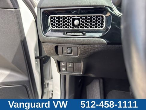 Used 2024 Honda Civic Touring image 21