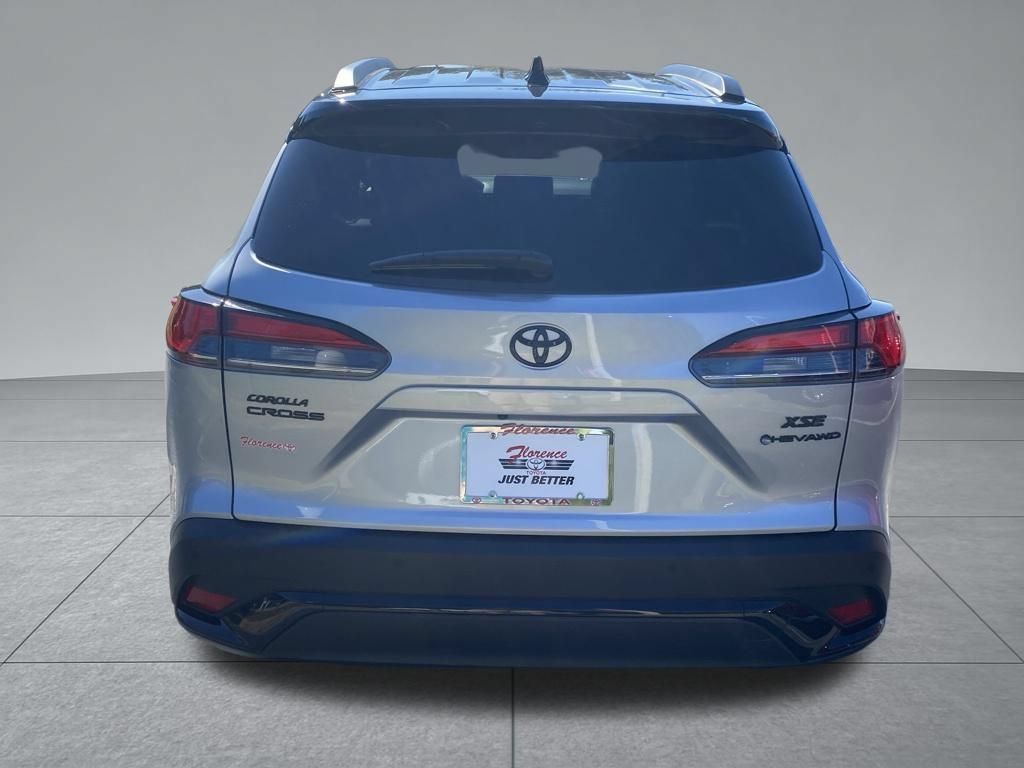 Used 2025 Toyota Corolla Cross AWD Hybrid w/ Convenience Package image 12