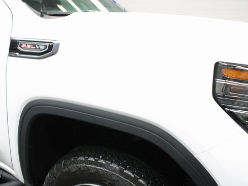 Used 2024 GMC Sierra 1500 AT4 image 36