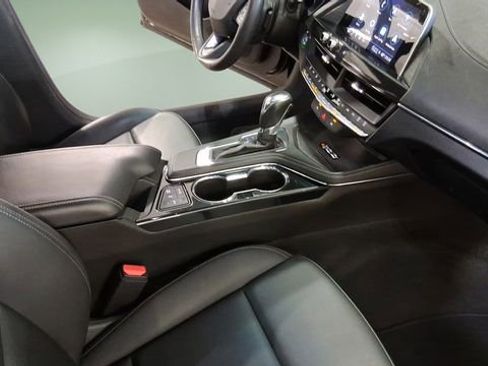 Used 2023 Cadillac CT4 Luxury w/ LPO, ONYX Package image 14