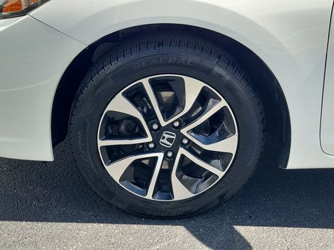 Used 2015 Honda Civic EX image 6