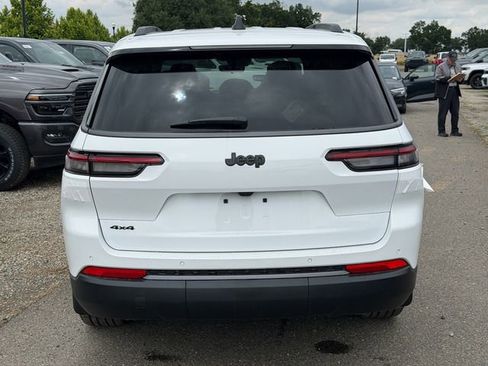 New 2026 Jeep Grand Cherokee L Limited AWD/4WD image 7