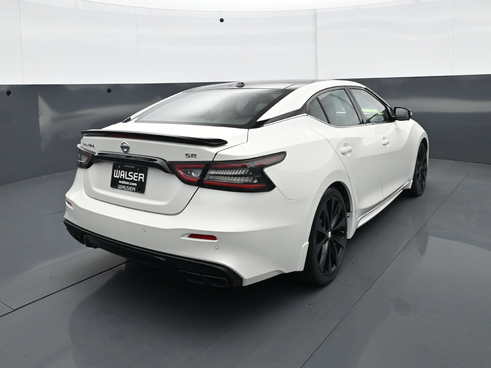 Used 2021 Nissan Maxima SR FWD image 6