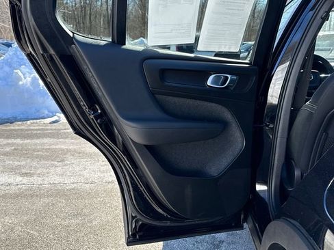 Certified 2023 Volvo C40 P8 Recharge Plus image 23