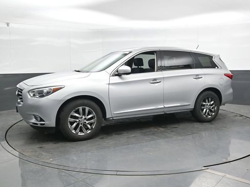 Used 2013 INFINITI JX35 AWD w/ Premium Pkg image 8