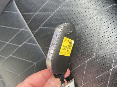 Used 2024 Kia Telluride SX X-Line image 27