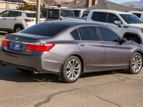 Used 2015 Honda Accord Sport image 5