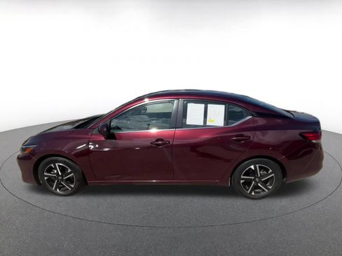 Used 2025 Nissan Sentra SV FWD image 8