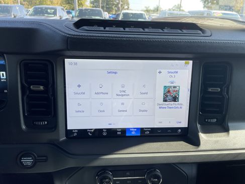 New 2025 Ford Bronco Badlands w/ Sasquatch Package image 26