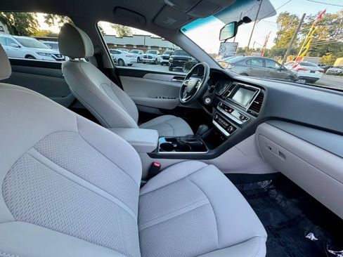 Used 2018 Hyundai Sonata ECO FWD image 13