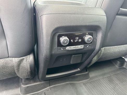 Certified 2024 GMC Acadia Denali FWD image 22