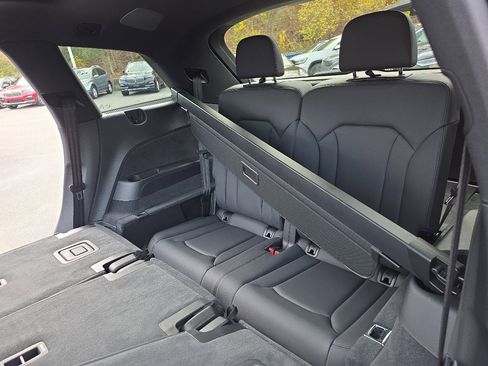 Used 2022 Audi Q7 2.0T Premium Plus w/ Premium Plus Package image 56