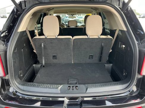 Used 2023 Ford Explorer 4WD image 35