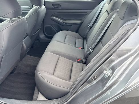 Used 2025 Nissan Altima 2.5 SV FWD image 20