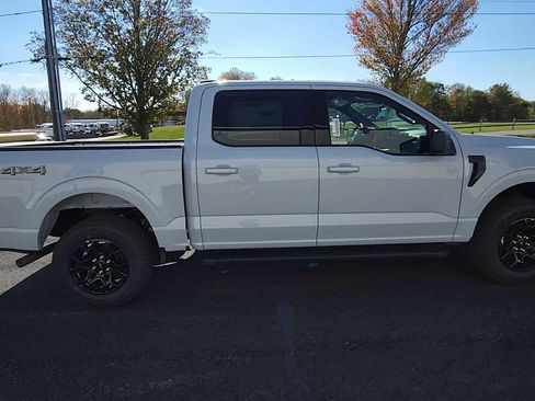 New 2025 Ford F150 XLT w/ Equipment Group 301A Standard image 9