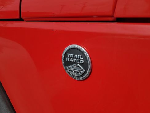 Used 2015 Jeep Wrangler Sport image 30