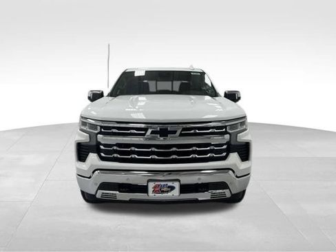 New 2026 Chevrolet Silverado 1500 LTZ w/ LTZ Premium Package AWD/4WD image 2