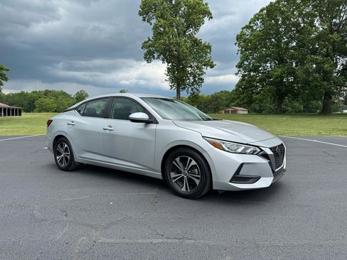 Used 2021 Nissan Sentra SV FWD image 4