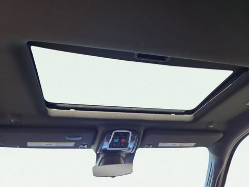 New 2026 RAM 2500 Limited image 17