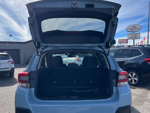 Used 2021 Subaru Crosstrek 2.0i Premium w/ Moonroof Package image 23