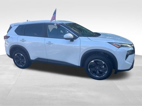 Used 2024 Nissan Rogue SV AWD/4WD image 36