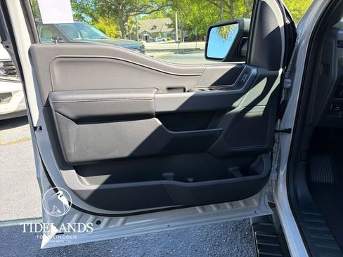 New 2026 Ford F150 XLT w/ XLT Black Appearance Package image 13