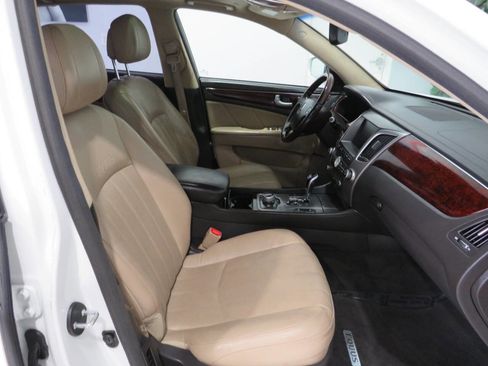 Used 2012 Hyundai Equus Signature image 9