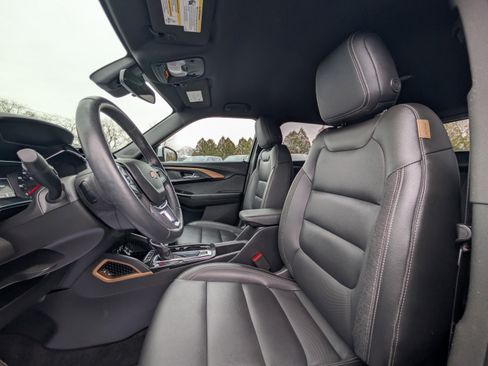 Used 2023 Chevrolet TrailBlazer ACTIV image 27