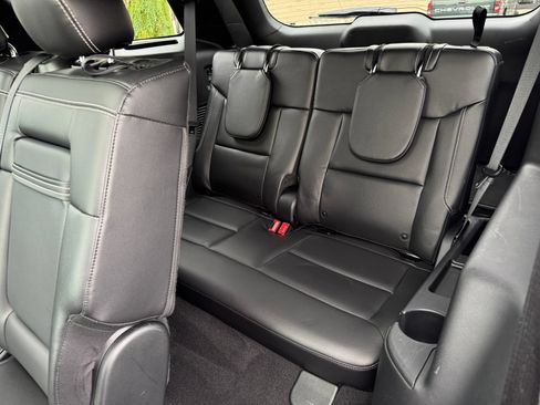 Used 2023 Ford Explorer ST w/ Technology Package AWD/4WD image 30