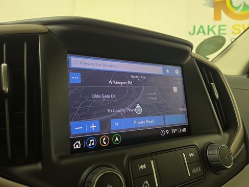 Used 2024 GMC Terrain Denali w/ Denali Premium Package AWD/4WD image 19