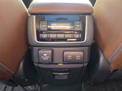 Used 2021 Subaru Ascent Touring image 32