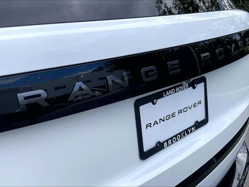 Certified 2024 Land Rover Range Rover Long Wheelbase Autobiography AWD/4WD image 9