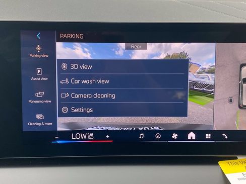 New 2026 BMW X3 xDrive30i w/ Premium Package AWD/4WD image 21