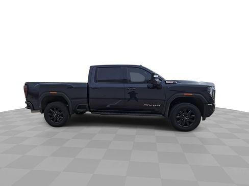 Certified 2025 GMC Sierra 2500 AT4 w/ AT4 Premium Plus Package image 9