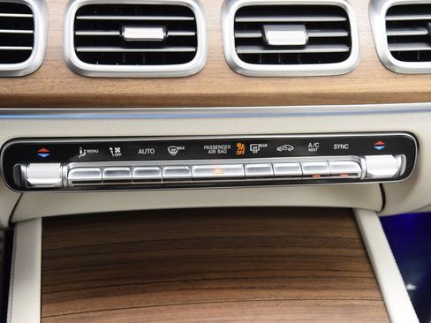 Certified 2026 Mercedes-Benz GLS 450 GLS 450 image 32