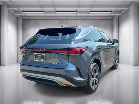Used 2024 Lexus RX 350 FWD w/ Technology Package image 3