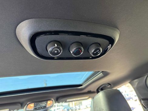 Used 2024 Dodge Durango GT image 29