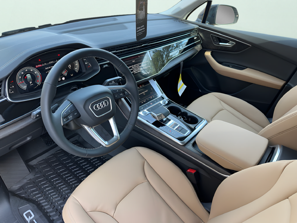 Used 2026 Audi Q7 2.0T Premium w/ Convenience Plus Package AWD/4WD image 12
